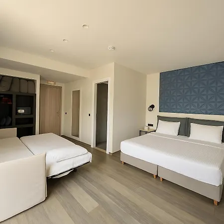 Hotell Coast 4*