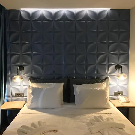 Hotell Coast 4*